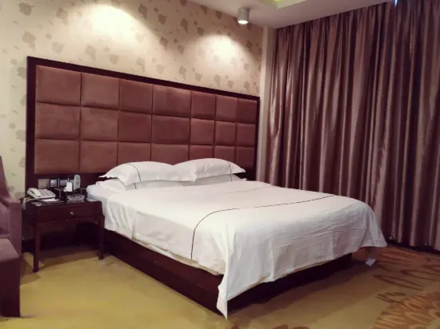 Xingqi Business Hotel