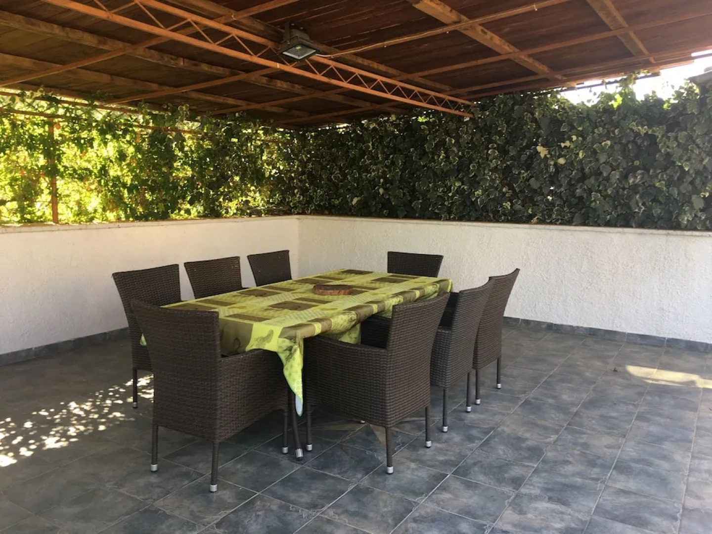 House Erra -family Frendly House