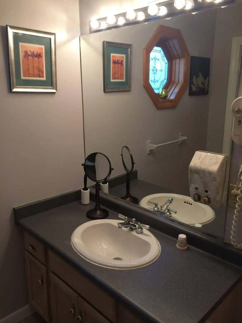 Ye Olde Walkerville Bed & Breakfast