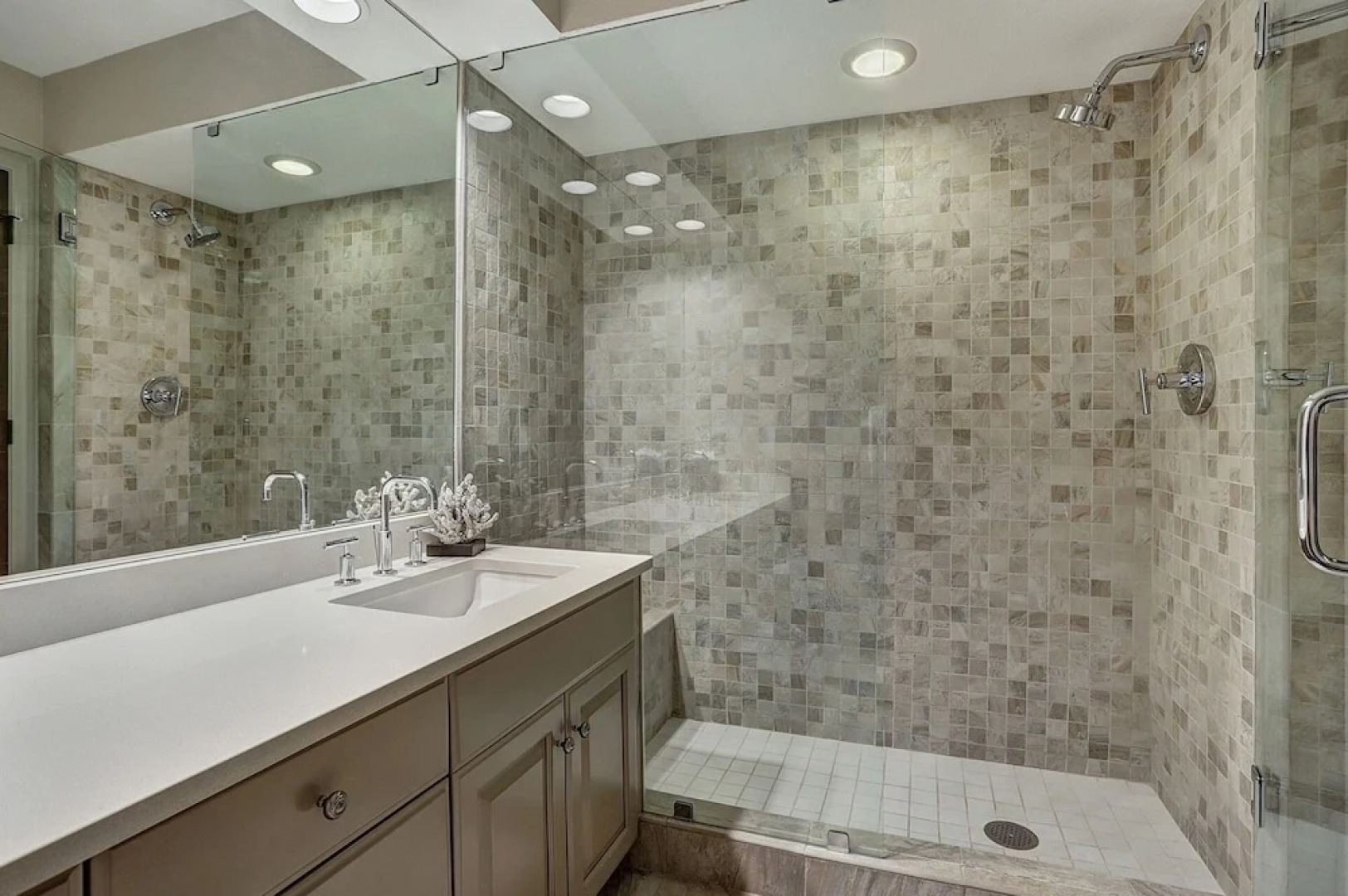 Luxurious 3 Bedroom Walk To Slopes & Beaver Creek Ge Condo by Redawning