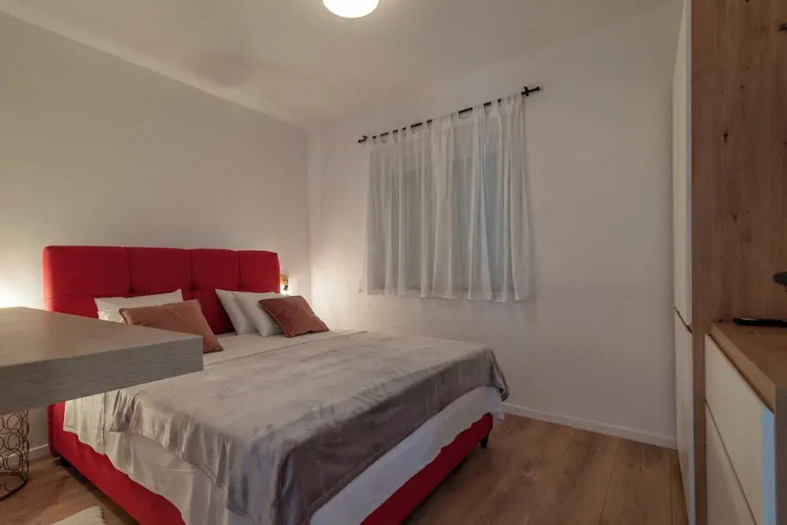 Villa Eight by Villa Kuzmanic