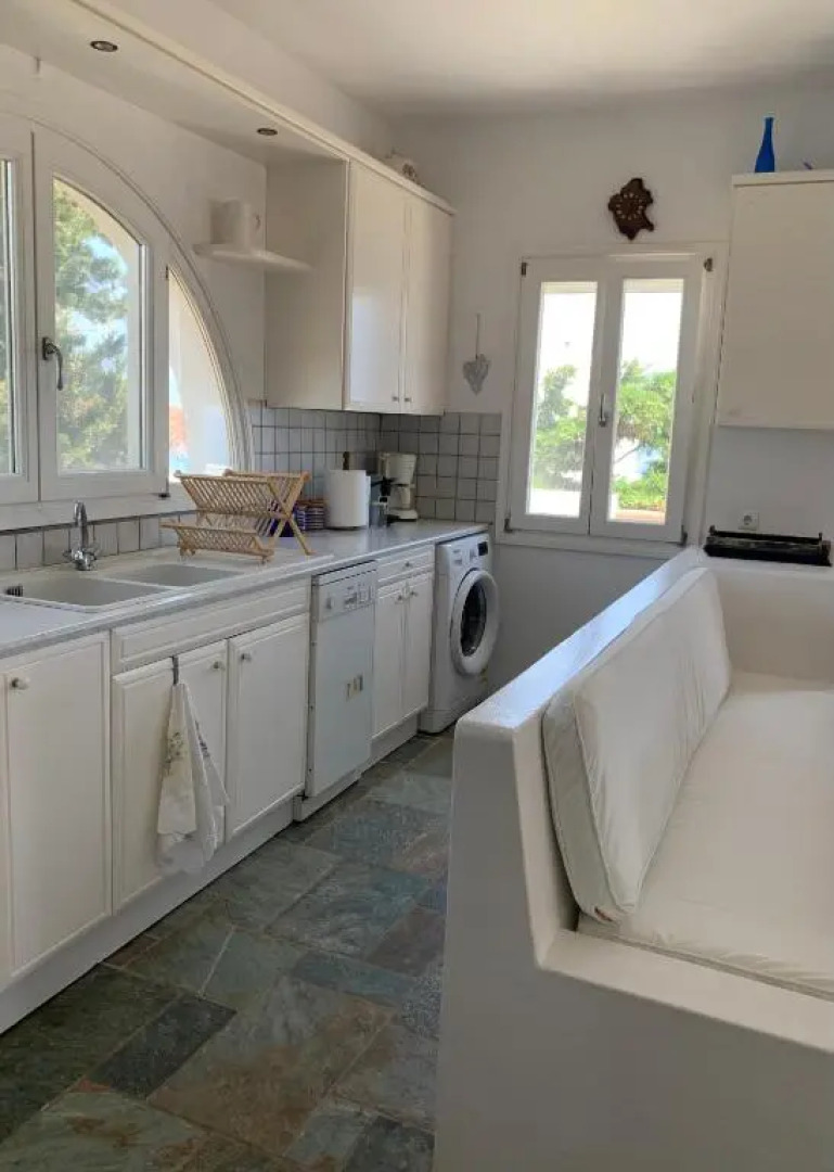 Summer Family Sea View Villa Antiparos