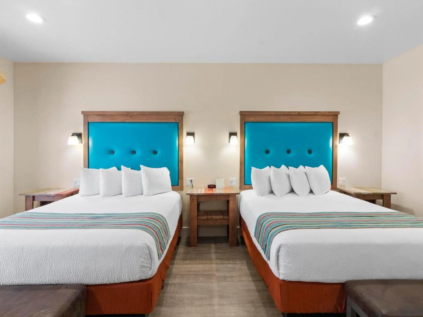 Bluff Dwellings Resort