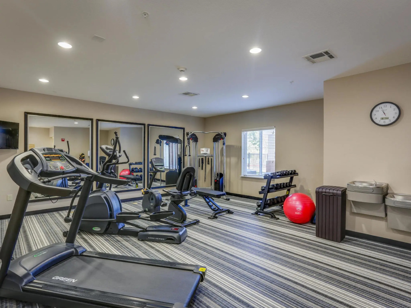 Candlewood Suites College Station At University by IHG