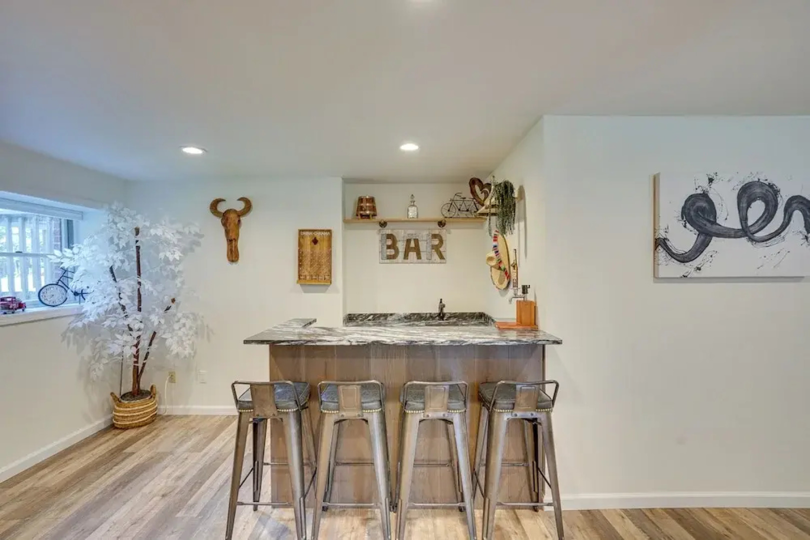 6 Mi to Hunter Mtn: Tannersville Retreat w/ Pool