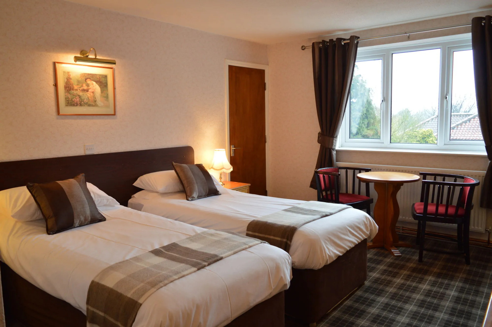 Orchard Lodge & Wolds Restaurant