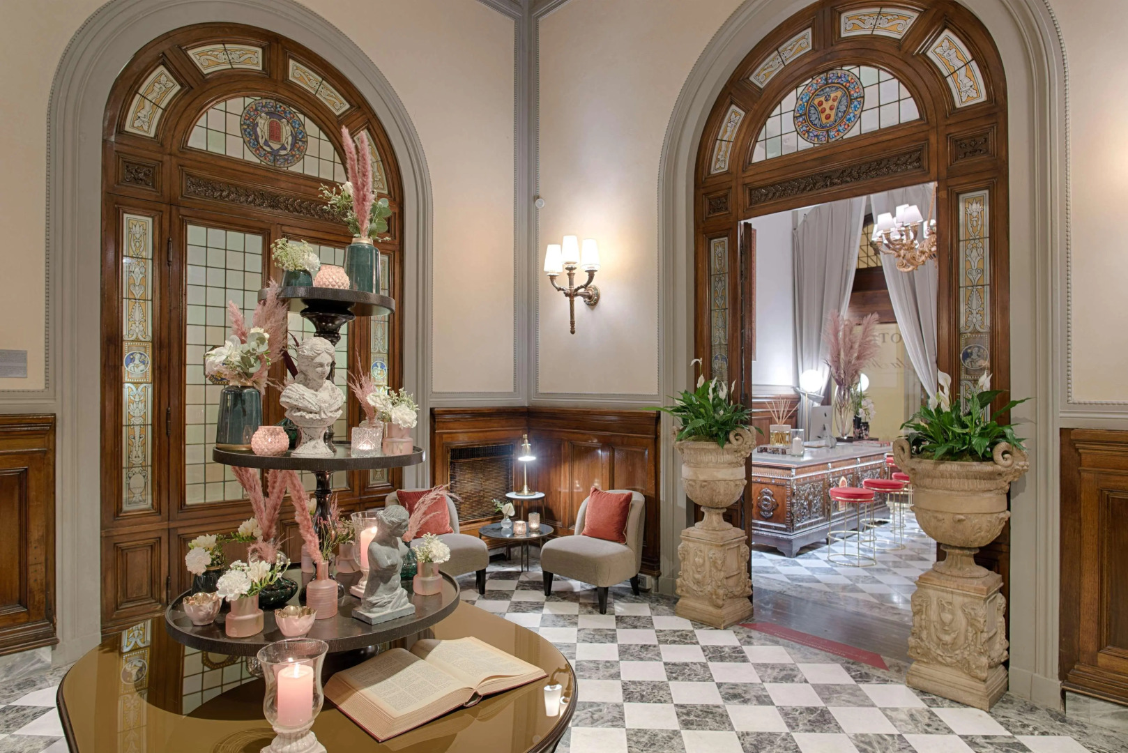 Отель NH Collection Firenze Porta Rossa