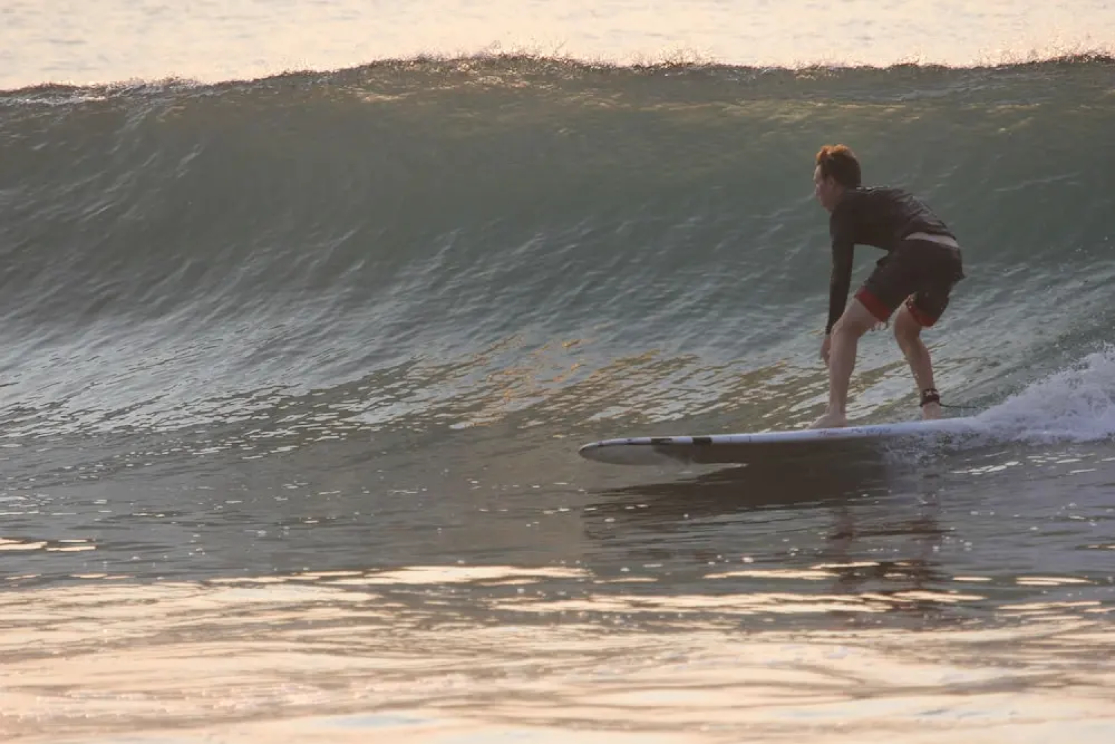 Ast Surf Hotel