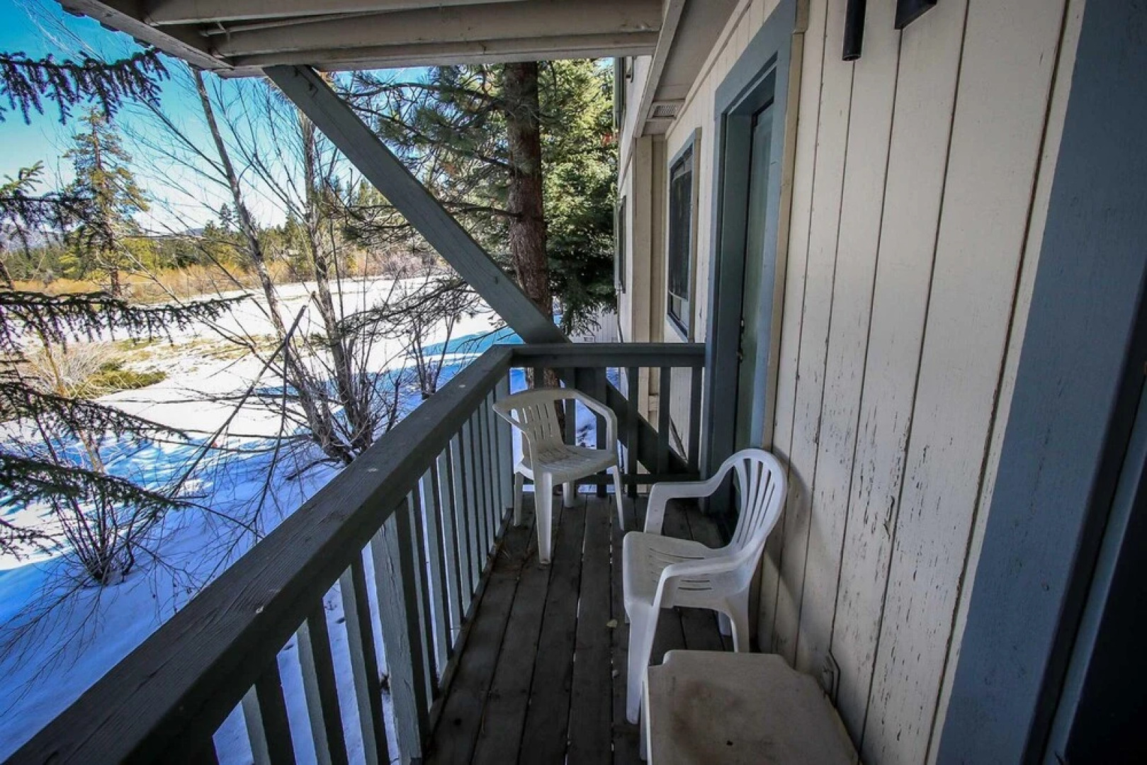 Bear Golf Inn 1218 by RedAwning