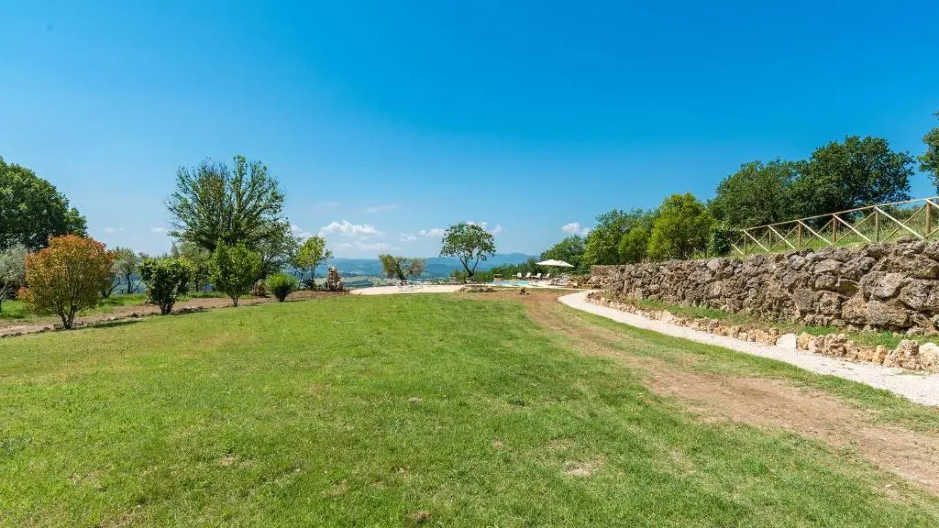 SANTA ILLUMINATA 20, Emma Villas