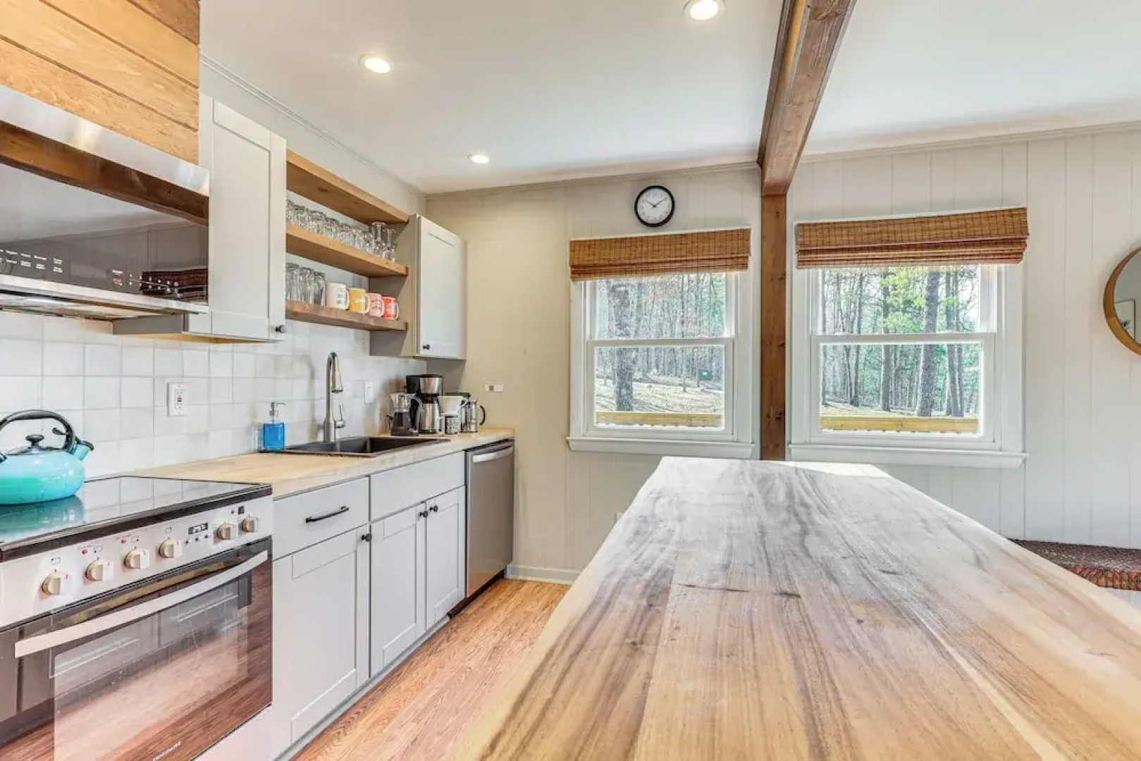 Fireside Lodge: A-frame in Bryce Resort w/ Decks