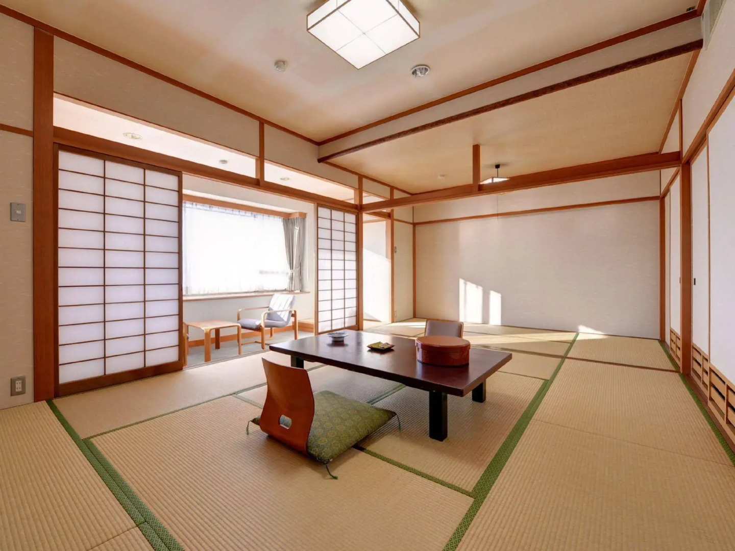 Akiyoshido Royal Hotel Shuhokan