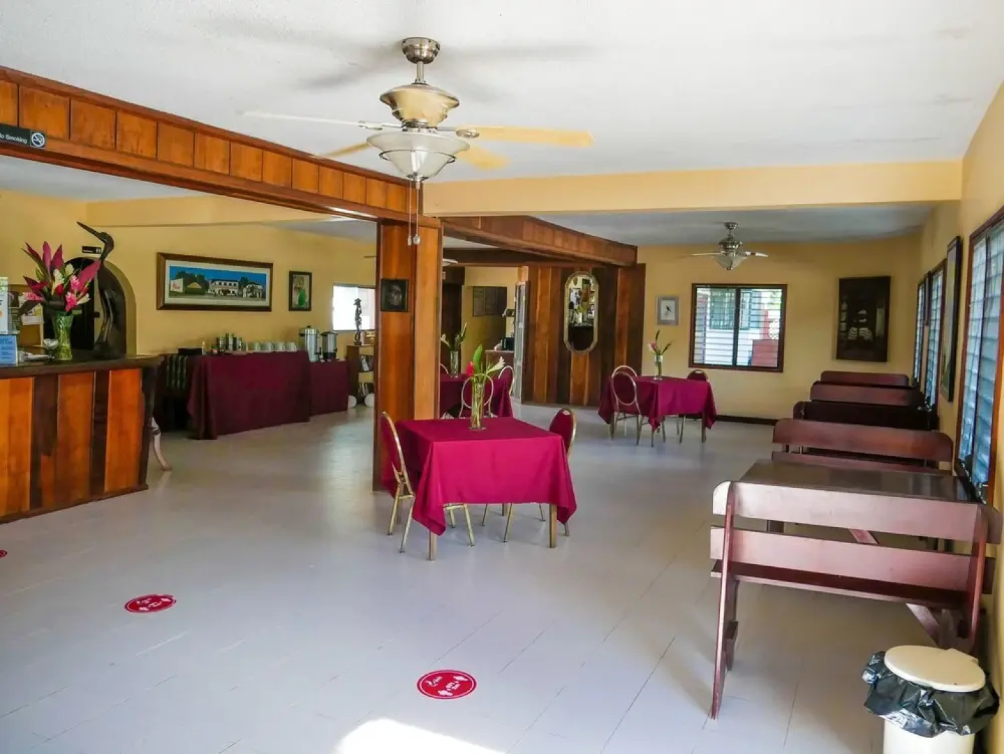 Drift Inn Cayo
