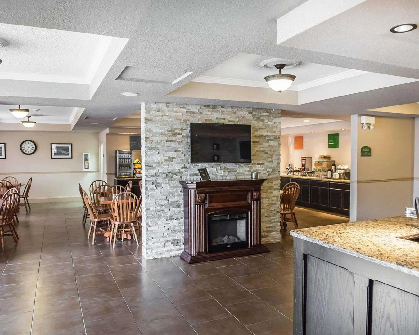 Comfort Inn & Suites Thousand Islands Harbour District