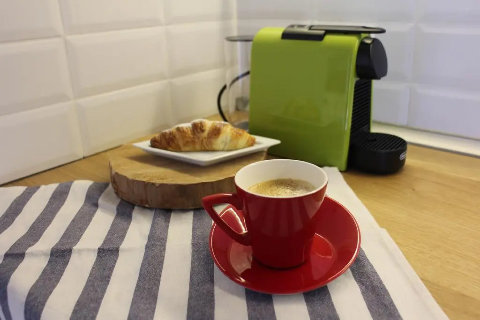 Белые аллеи