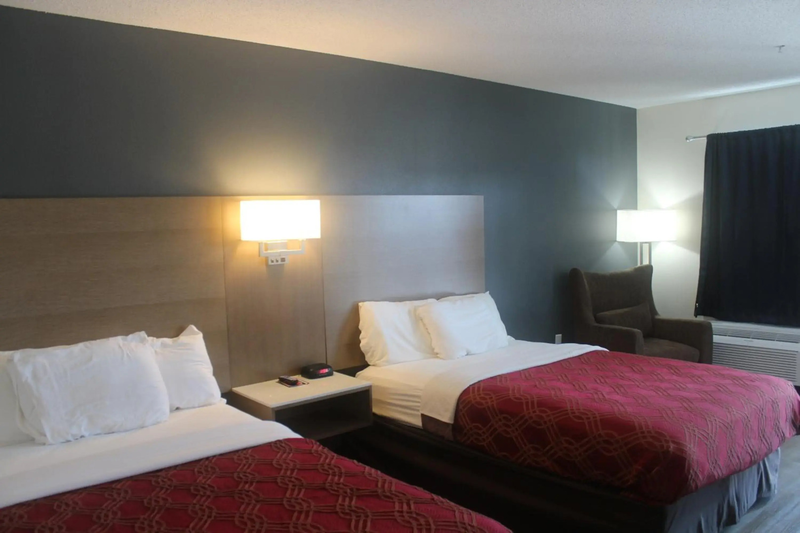 Econo Lodge Crystal Coast