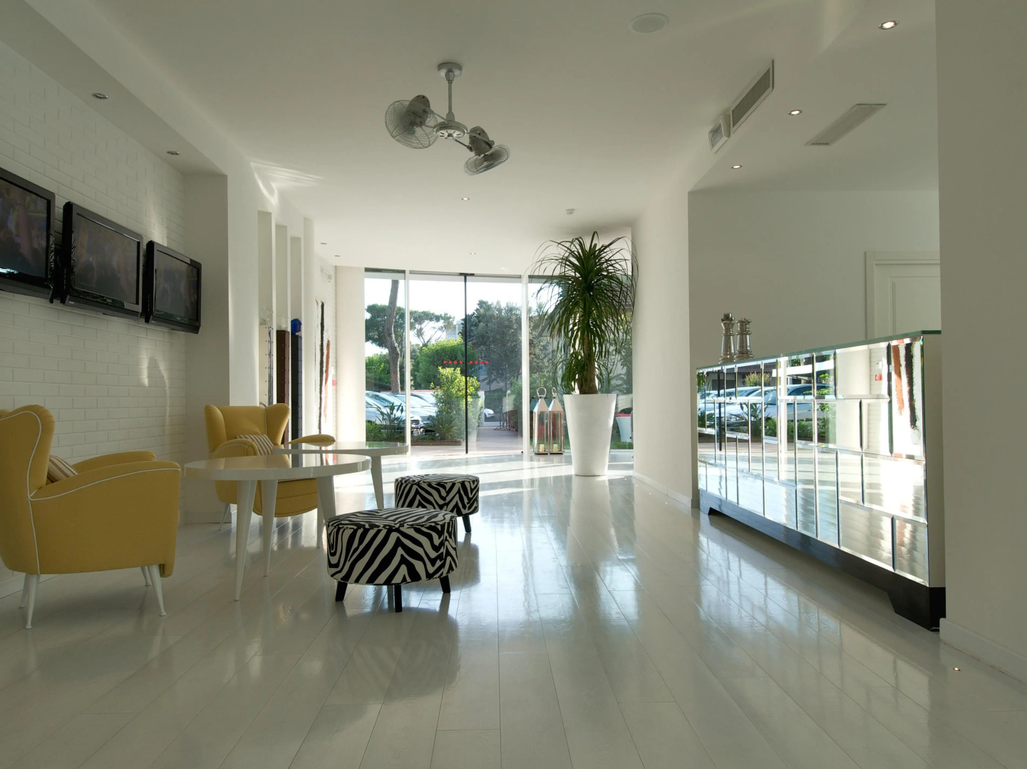 Mondial Resort & Spa