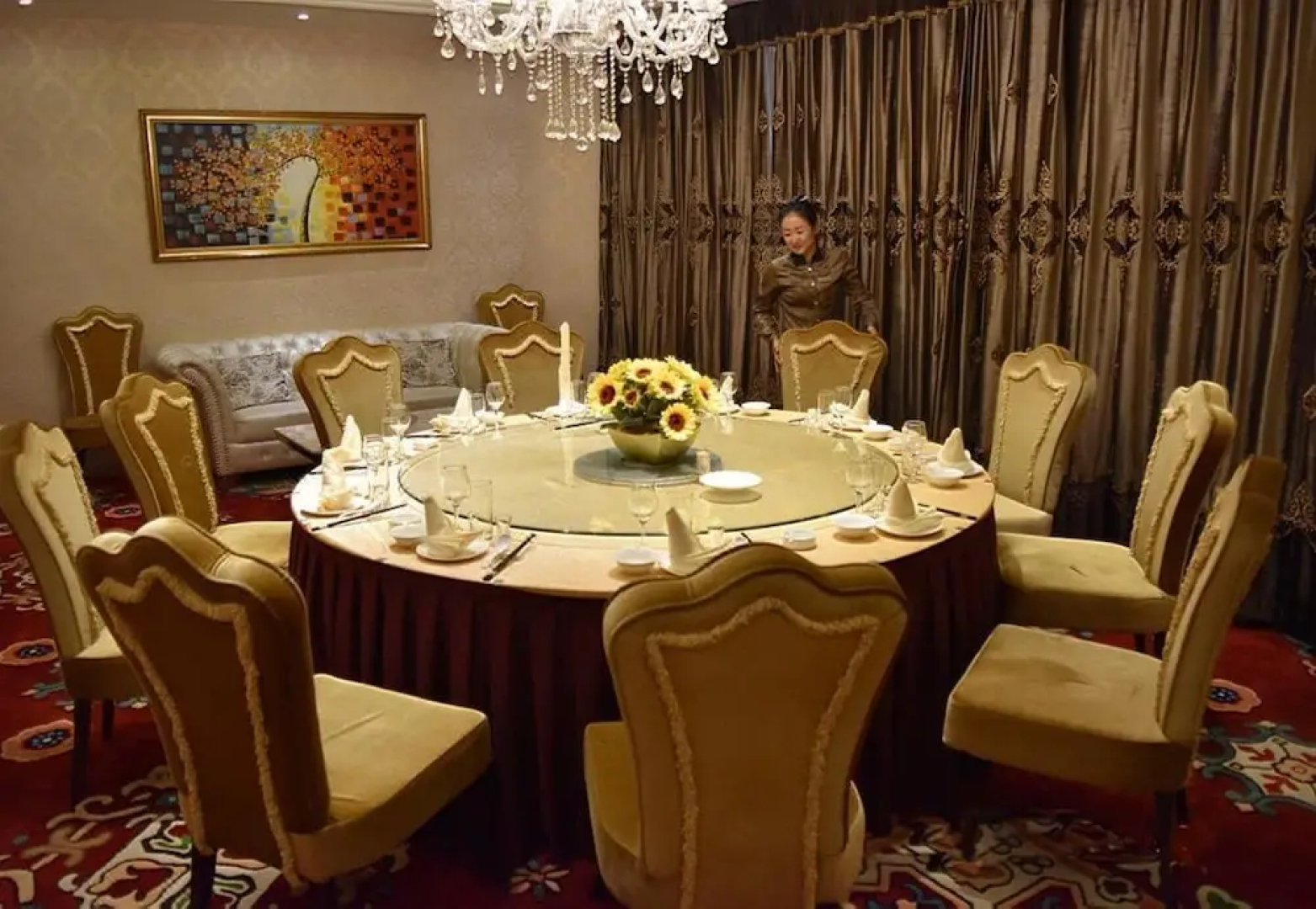 Bossen International Hotel