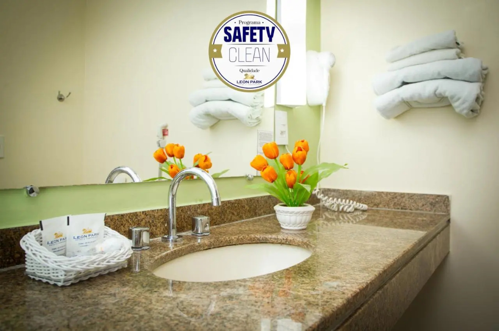 Leon Park Hotel e Convenções