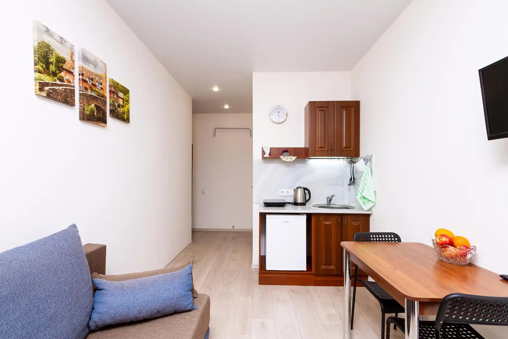 Веста на проспекте Карла Маркса