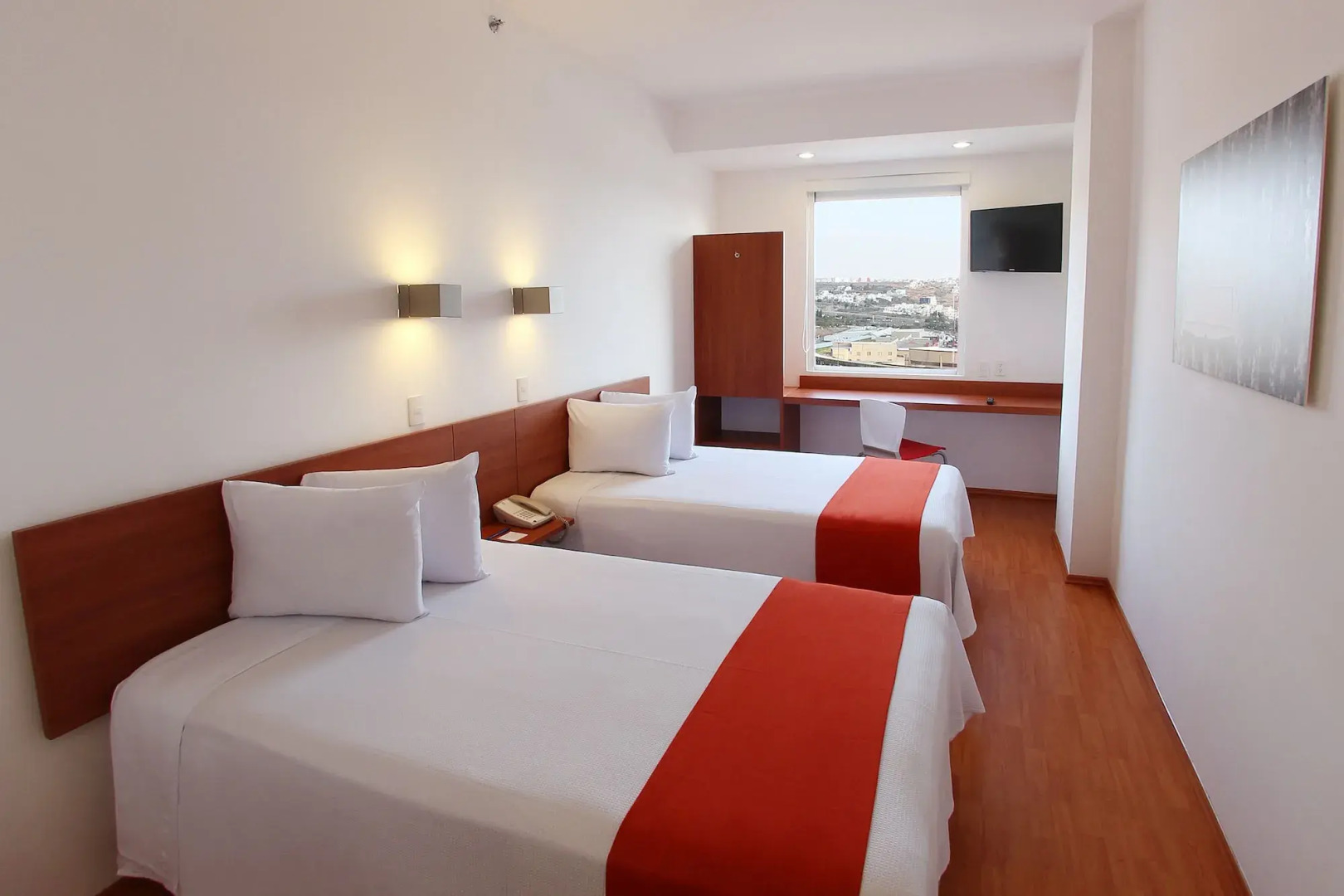 One Querétaro Centro Sur