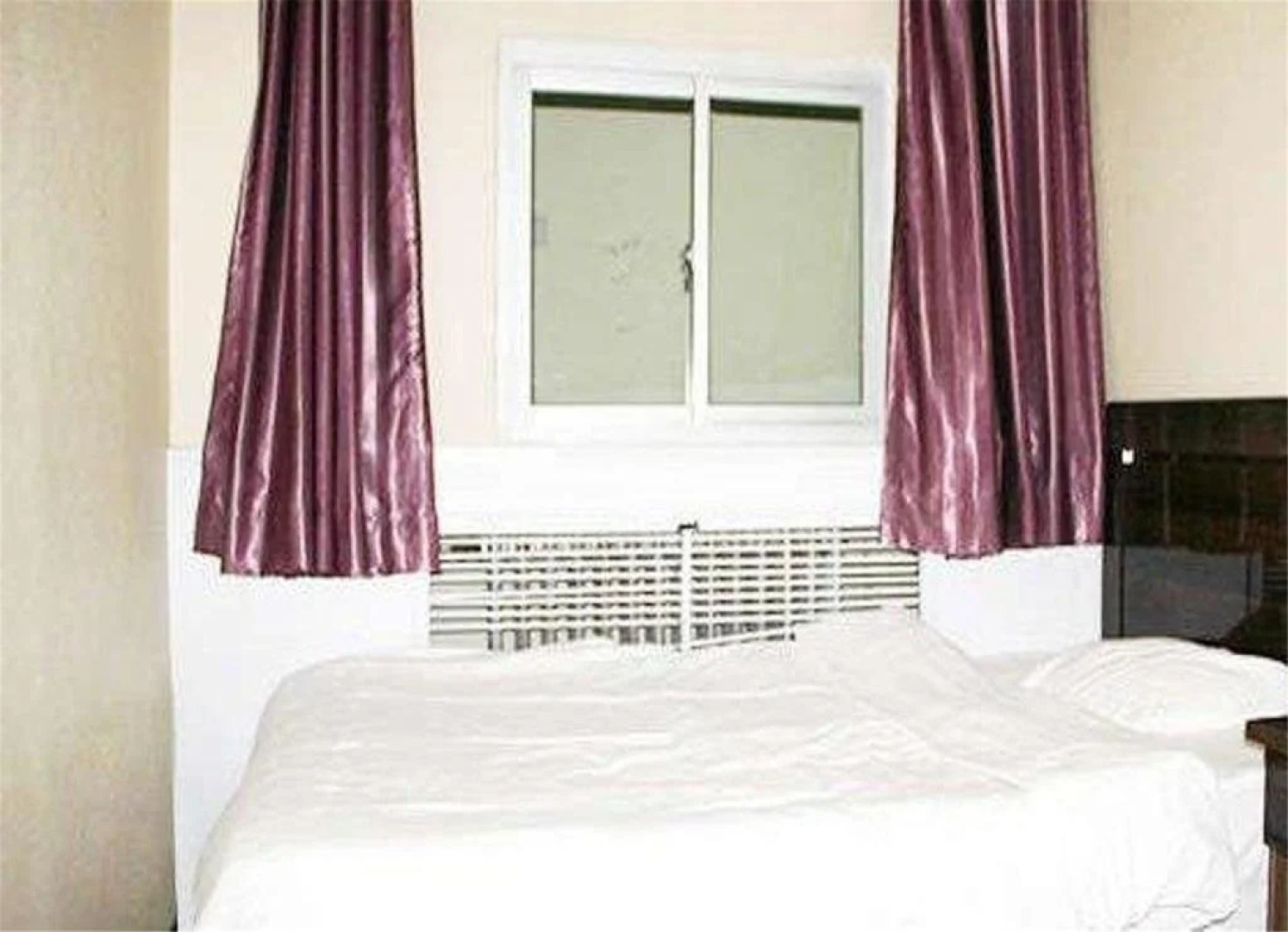 Chengde Xinhe 521 Theme Hotel