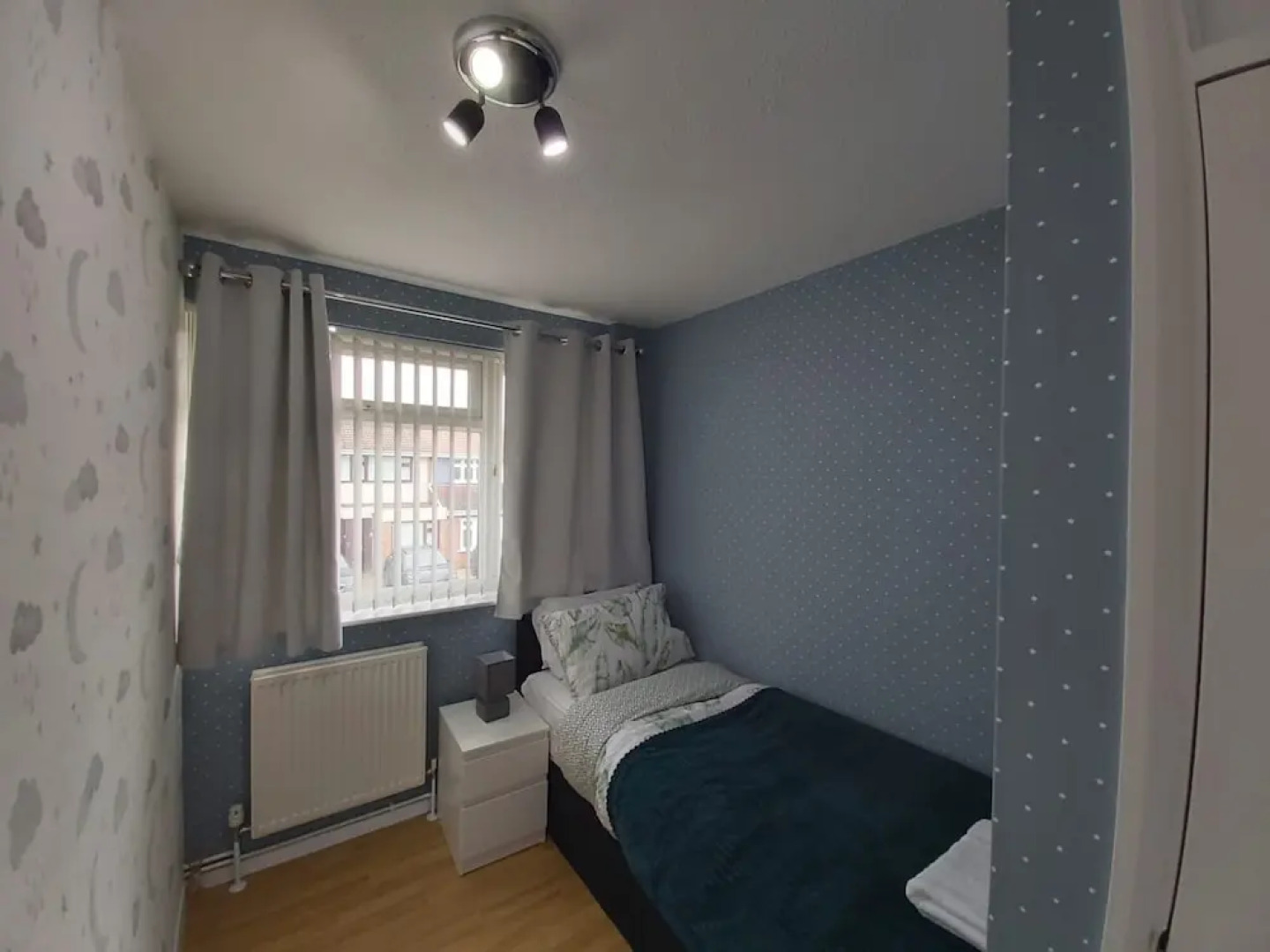 Beautiful and Luxurious 4-bed House in Essex