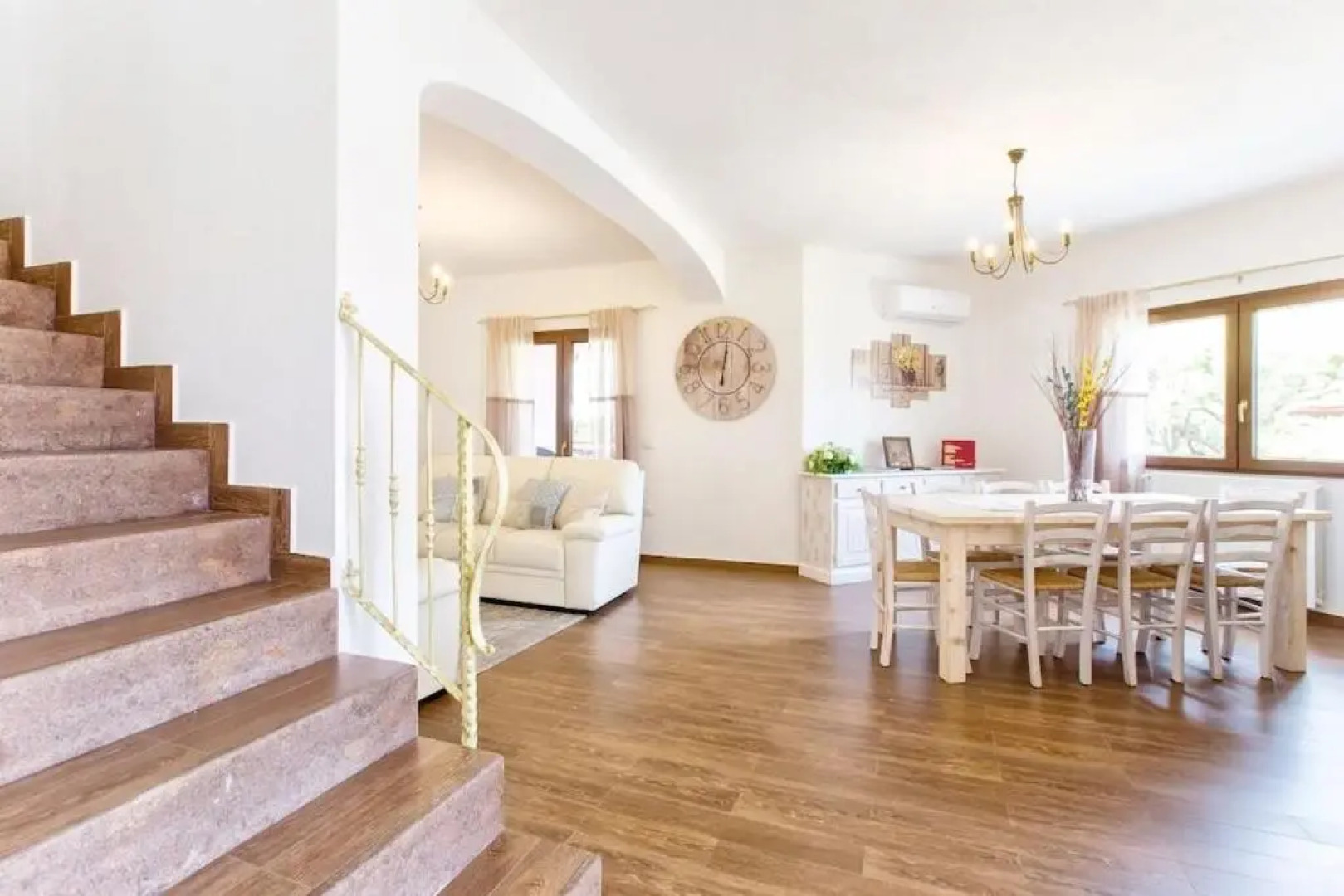 Valledoria grande Villa con piscina per 10 persone a 500m dalla spiaggia