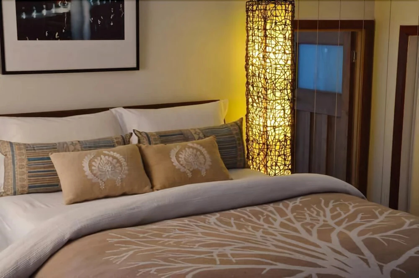 Chestnut & Maple Daylesford