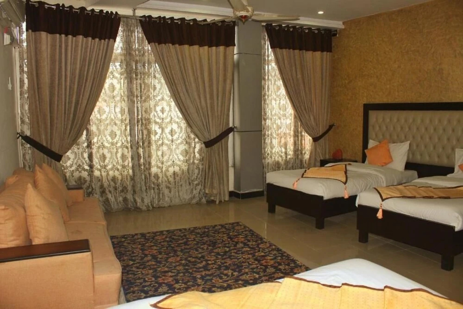 Hotel Ittehad Regency