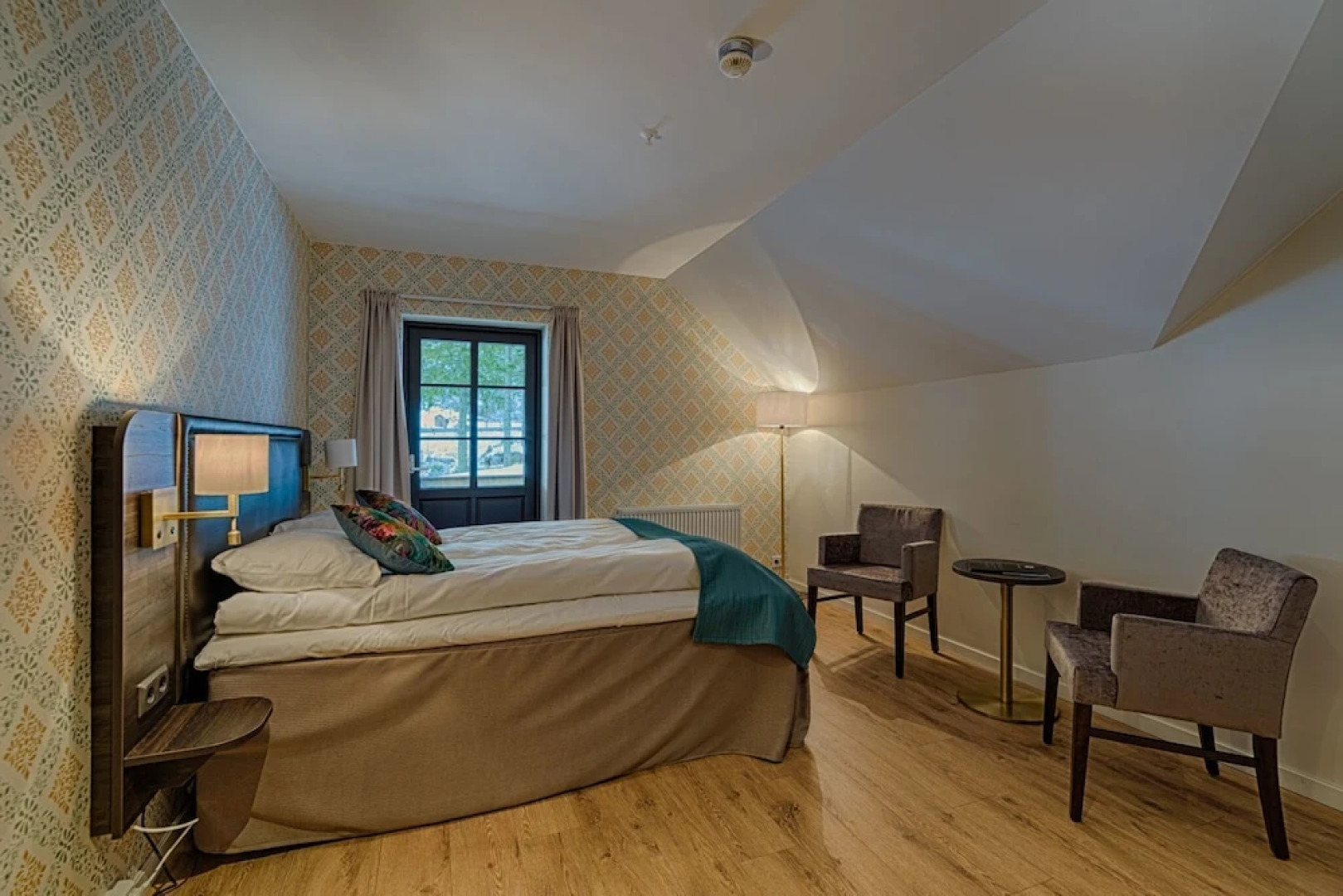 Hotell Eikerapen Gjestegard