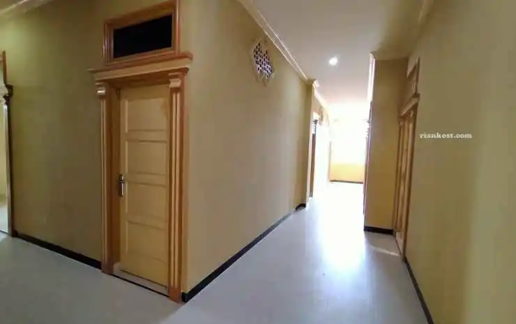 Rian Kost - Hotel Penginapan Murah Pusat Kota Palembang