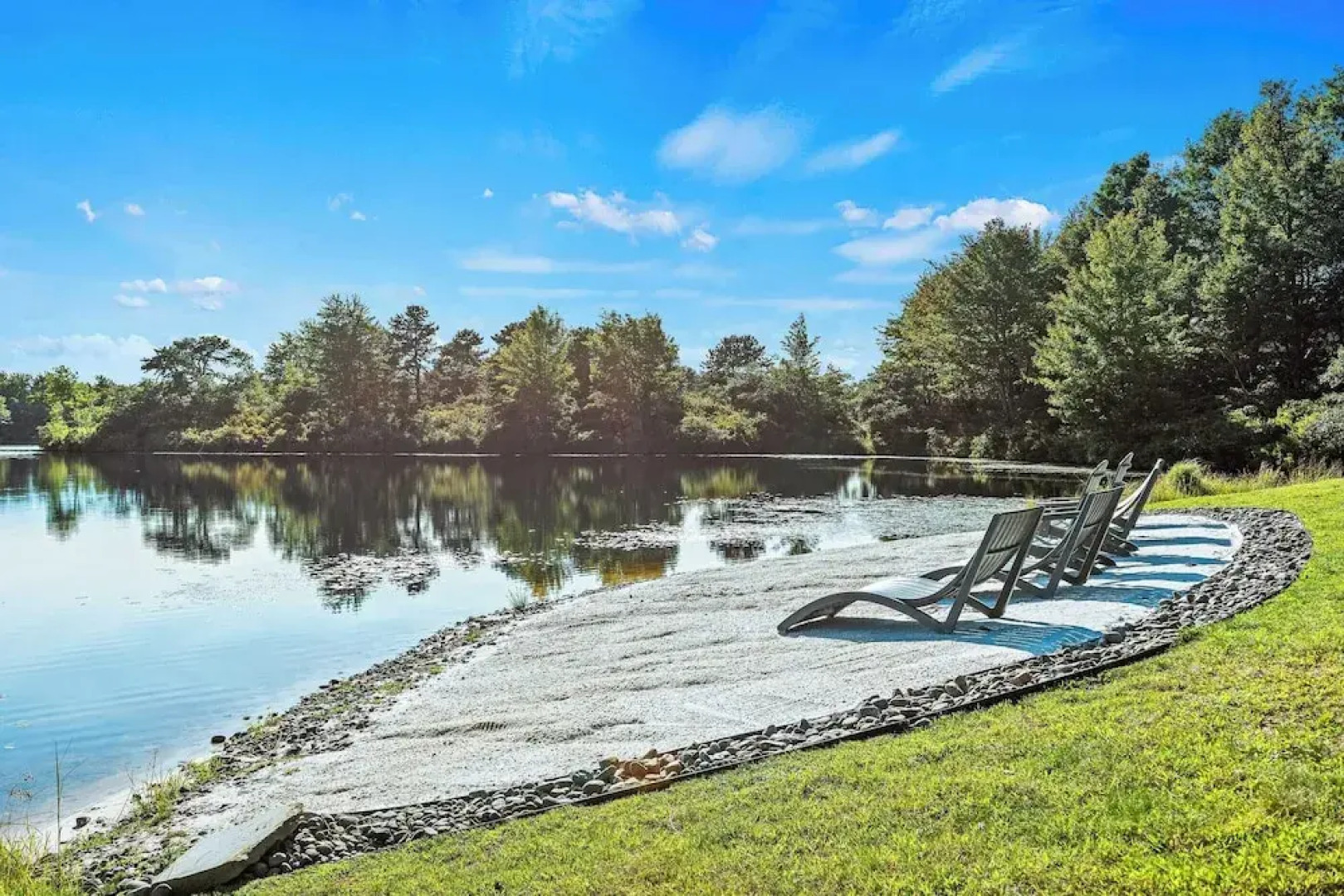 Strawberry Shores by Avantstay Lakefront Private Beach
