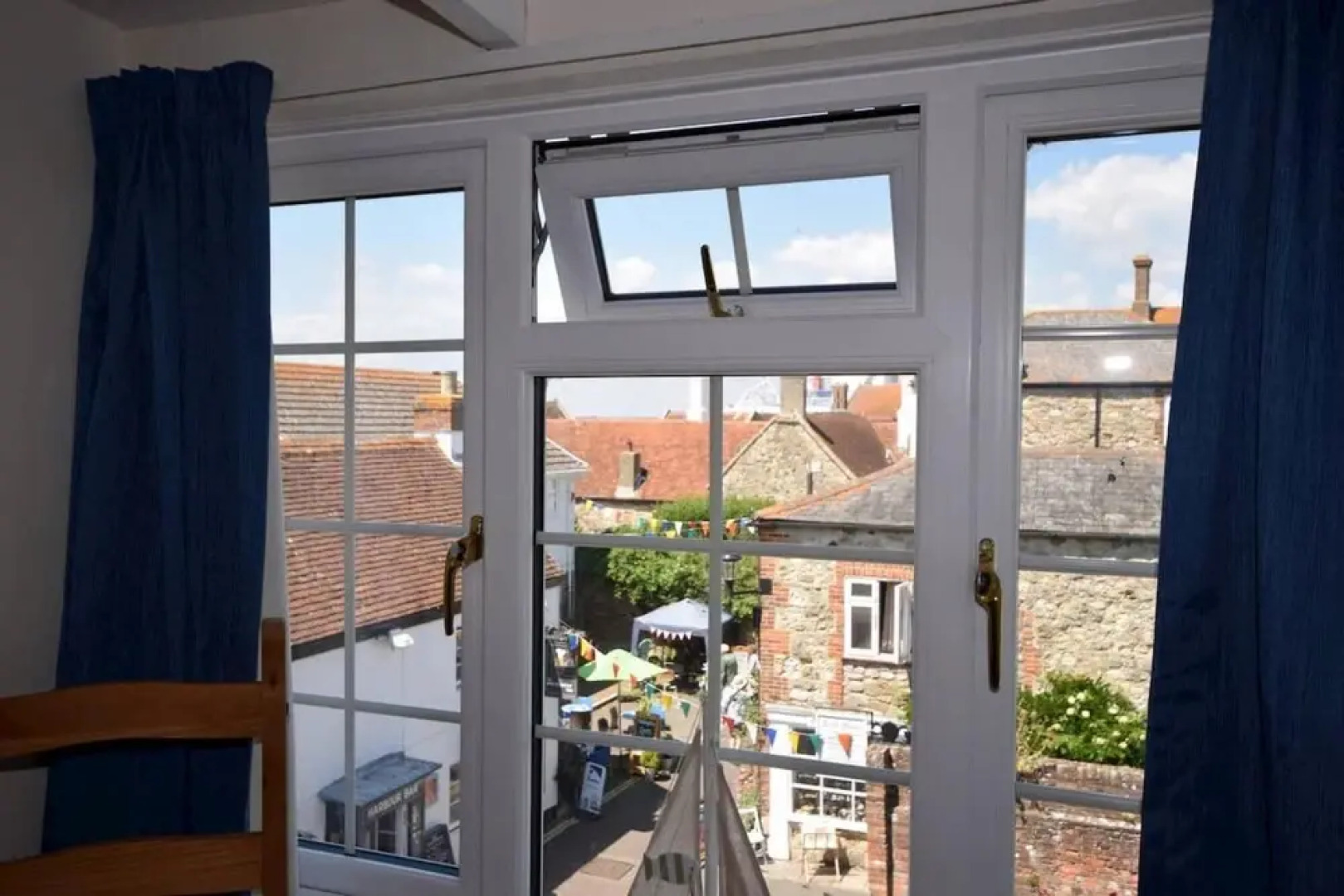 Harbour Life Dog Welcoming Yarmouth First Floor Apartment Sleeps 4