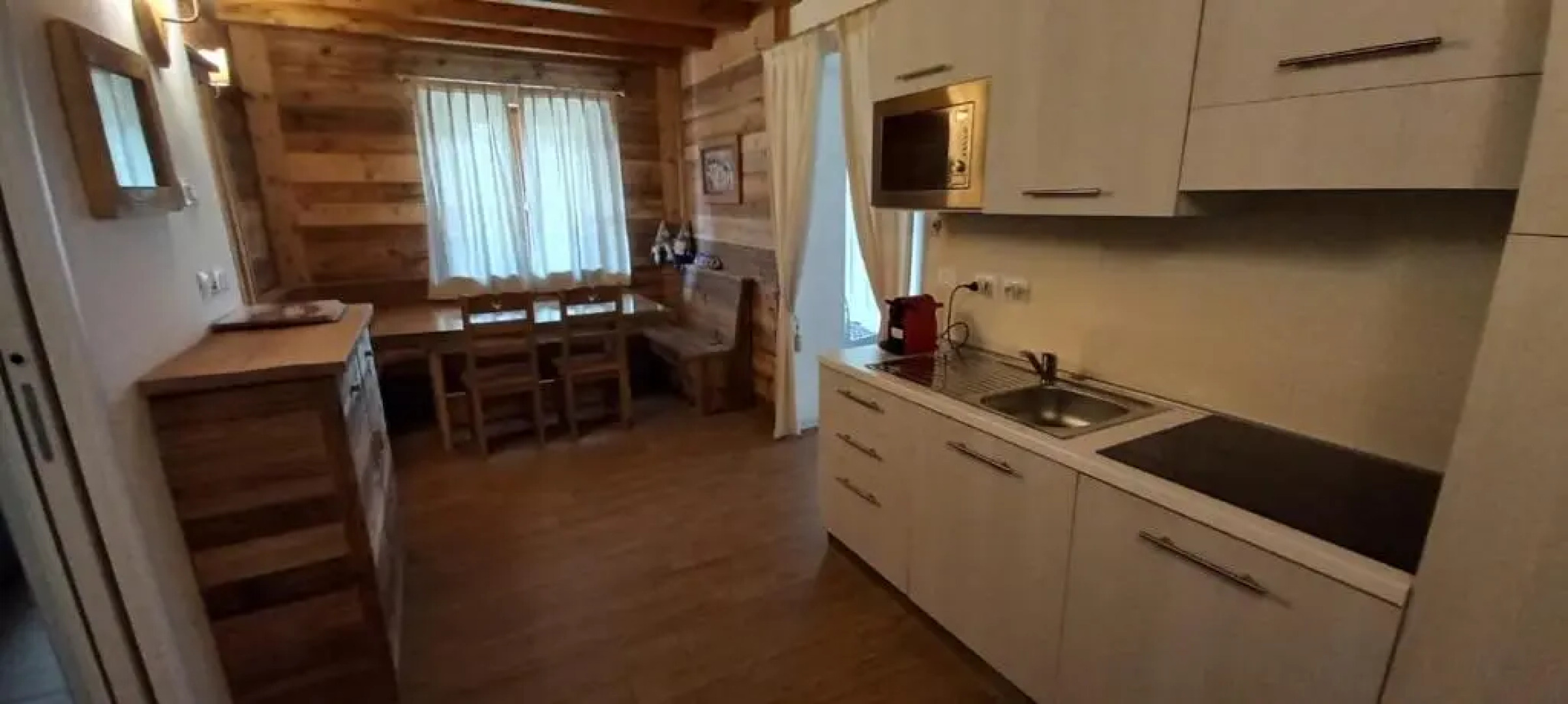 Villaggio delle Alpi