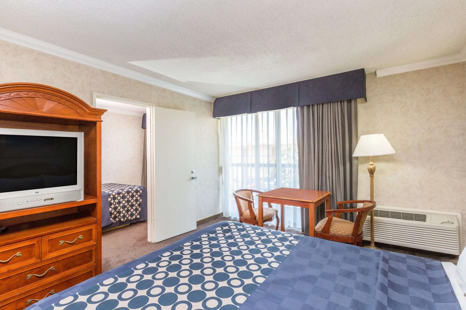 Days Inn by Wyndham Los Angeles Stadium Area/LAX