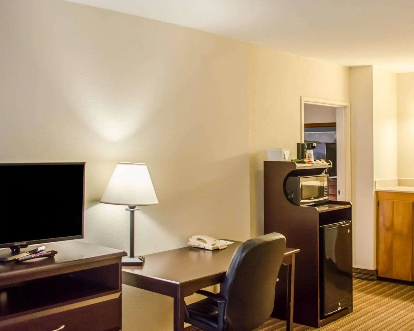 Quality Inn & Suites Pensacola Bayview