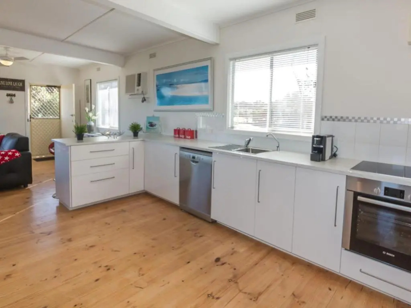 Carrickalinga SeaHaven: Coastal Escape-4BRM - 29 Riverview Drive