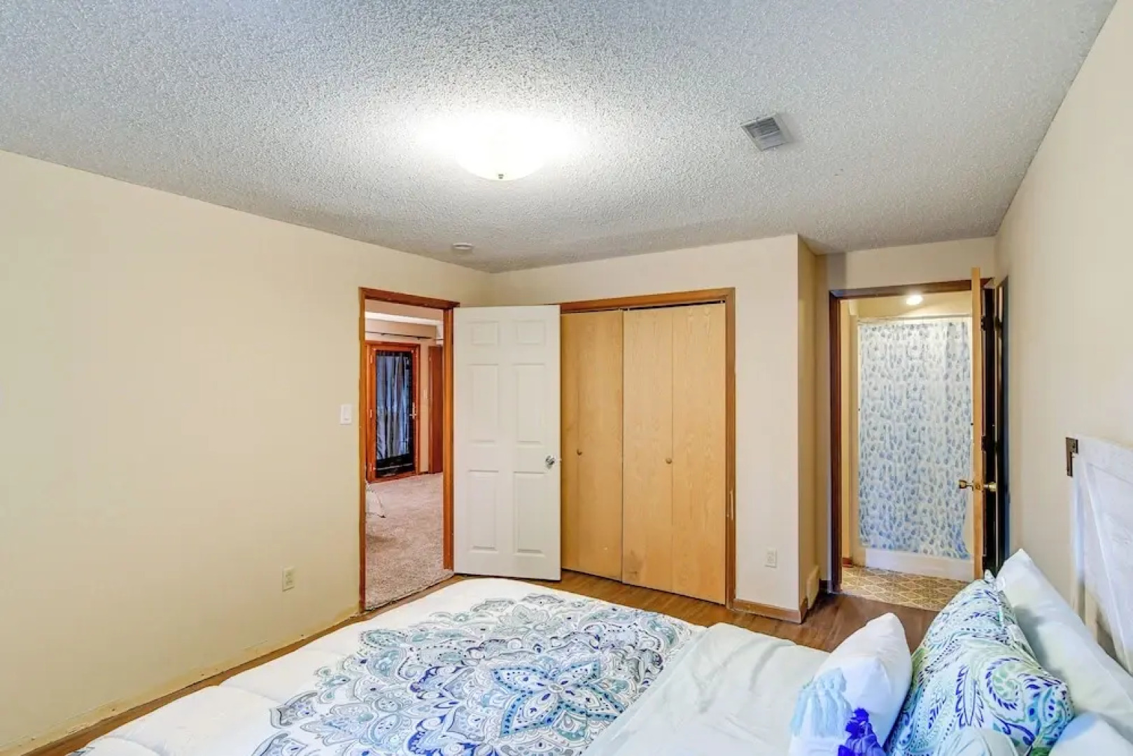 Pet-friendly Urbandale Home ~ 8 Mi to Des Moines!