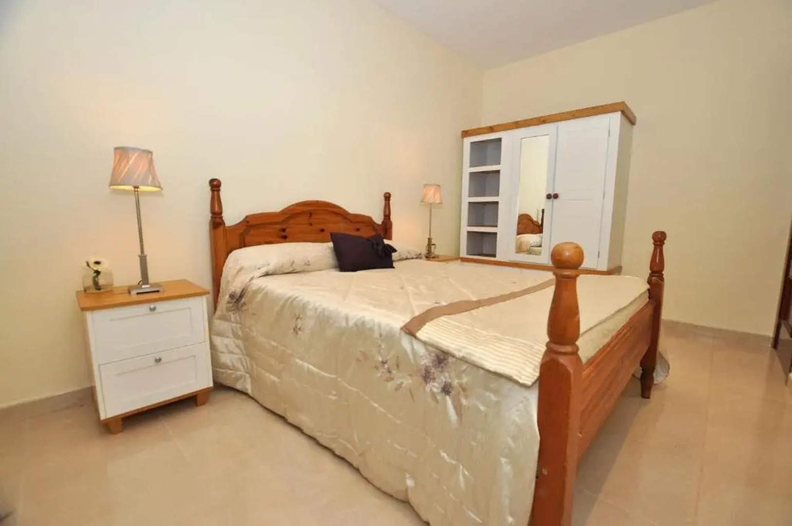 1131 Can Isaac Anglaterra