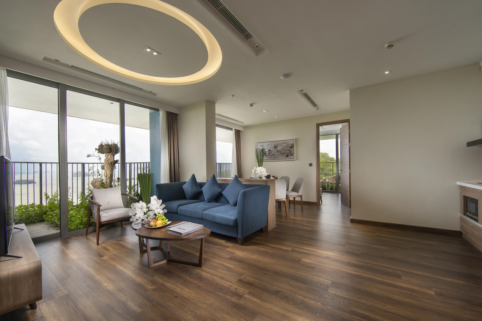 Flamingo Premium Lan Ha Bay Resort