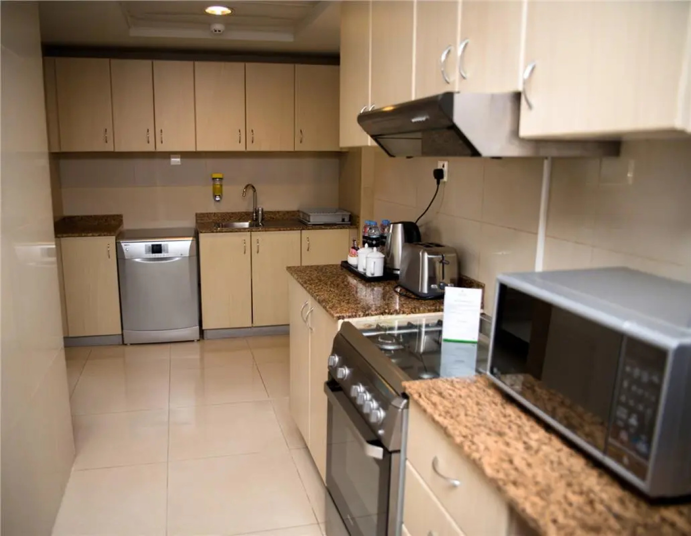 Mercure Dubai Barsha Heights Hotel Suites And Apartments