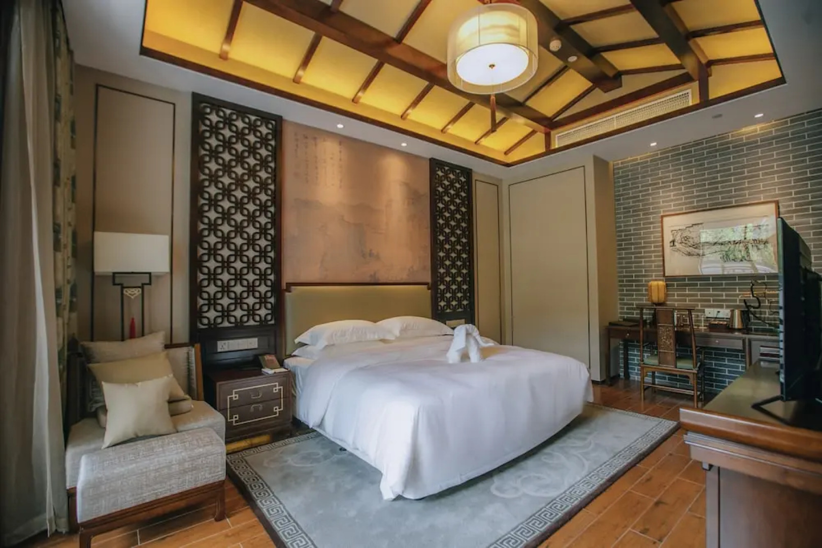 Xinhualian Lv Xin Gu Hotel