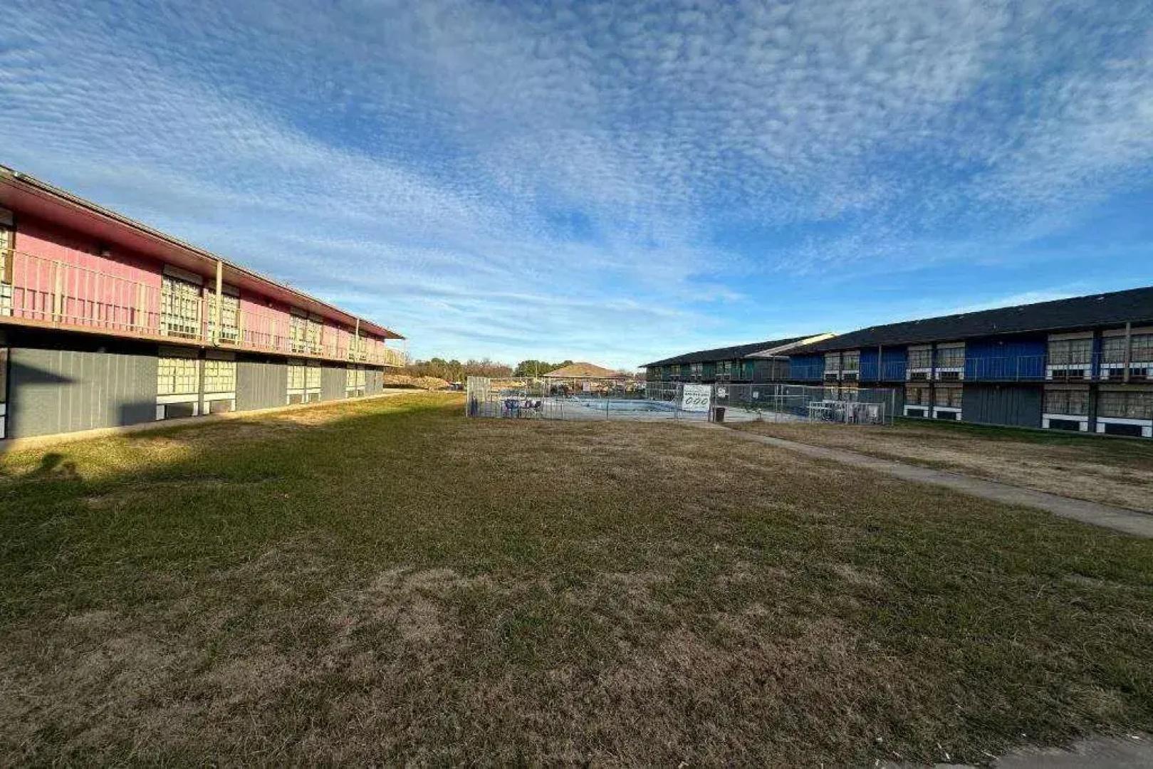 River Valley Inn & Suites