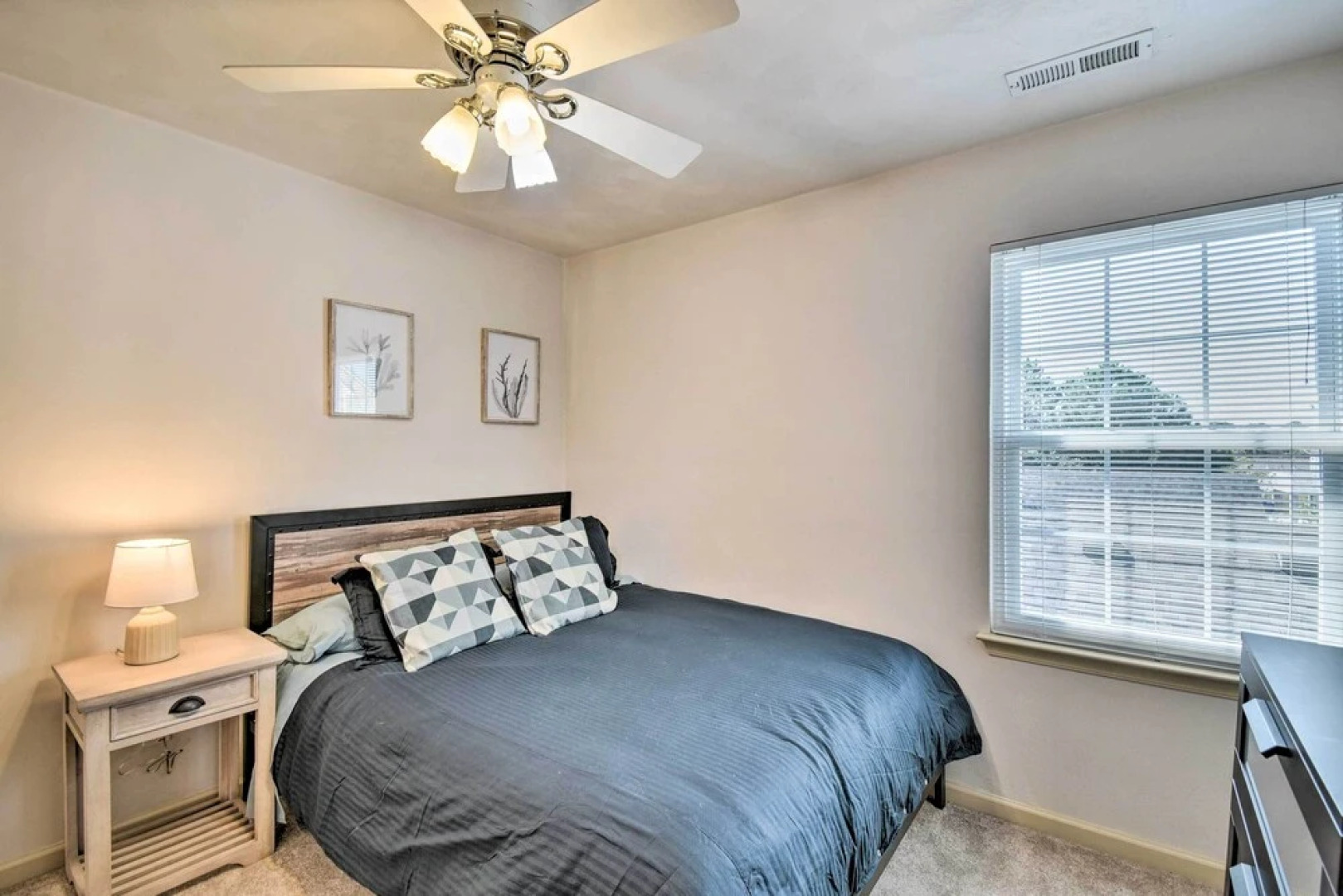 Sunny Norfolk Apartment w/ Deck + Fire Pit!