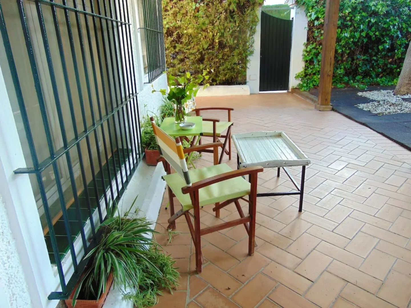 House With 4 Bedrooms in Sanlúcar la Mayor, With Enclosed Garden and Wifi