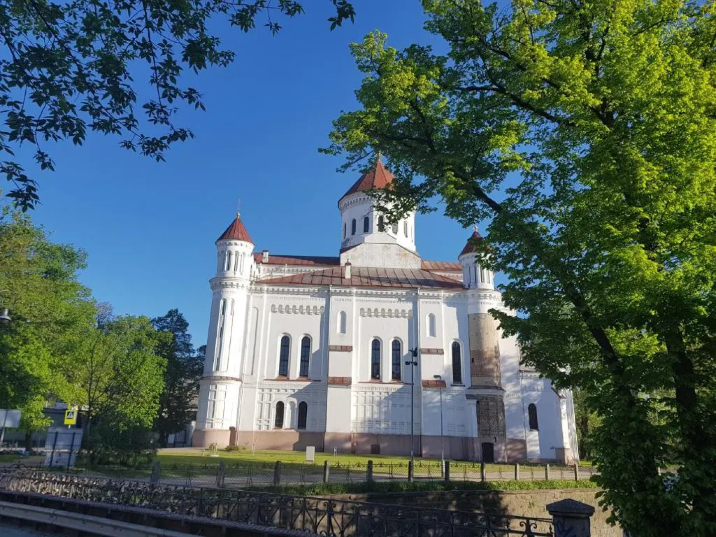 Exceptional Uzupis Bridge 3 Bedroom Apartment