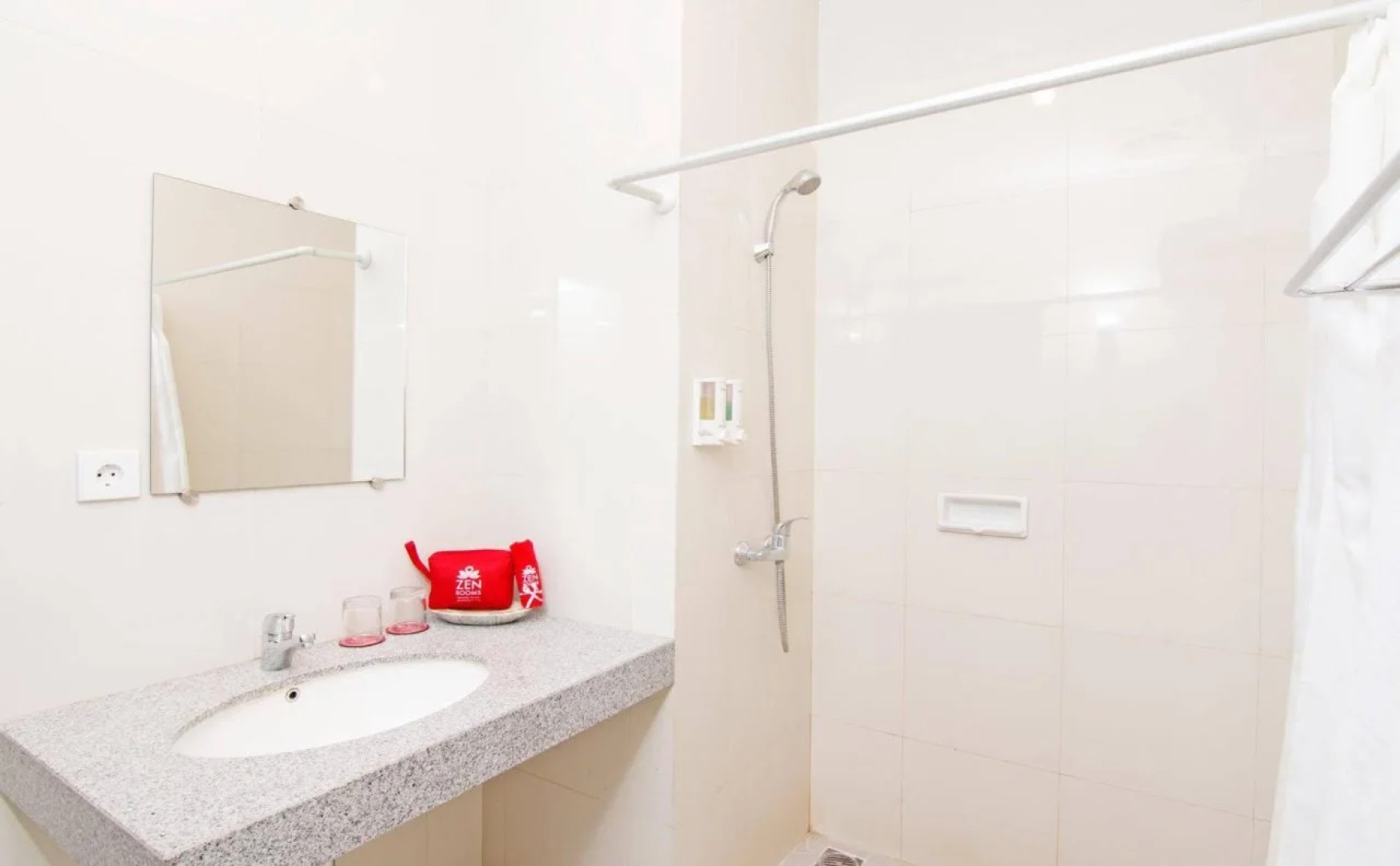 Padmasari Resort Hotel