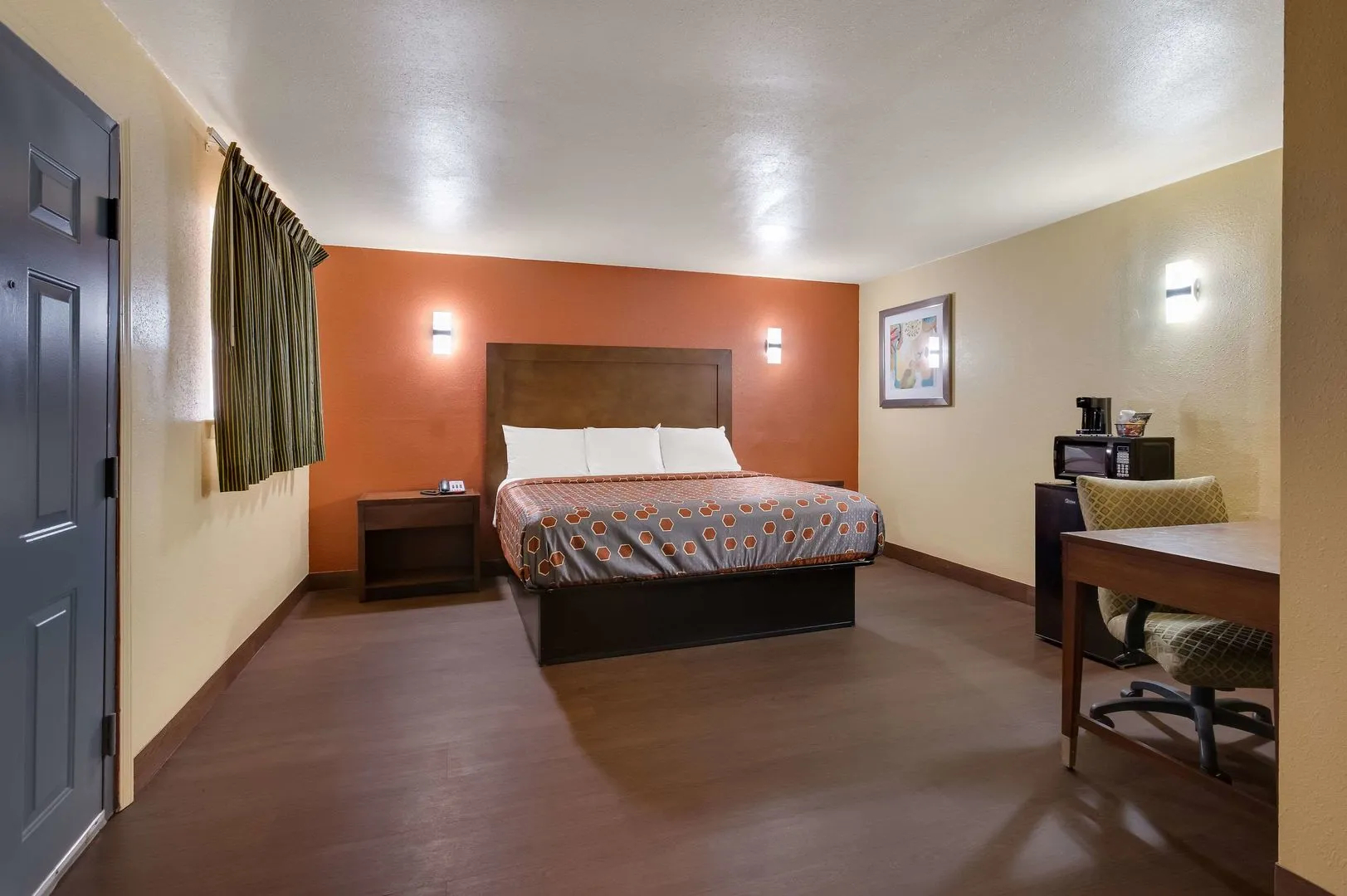 Rodeway Inn & Suites New Orleans East