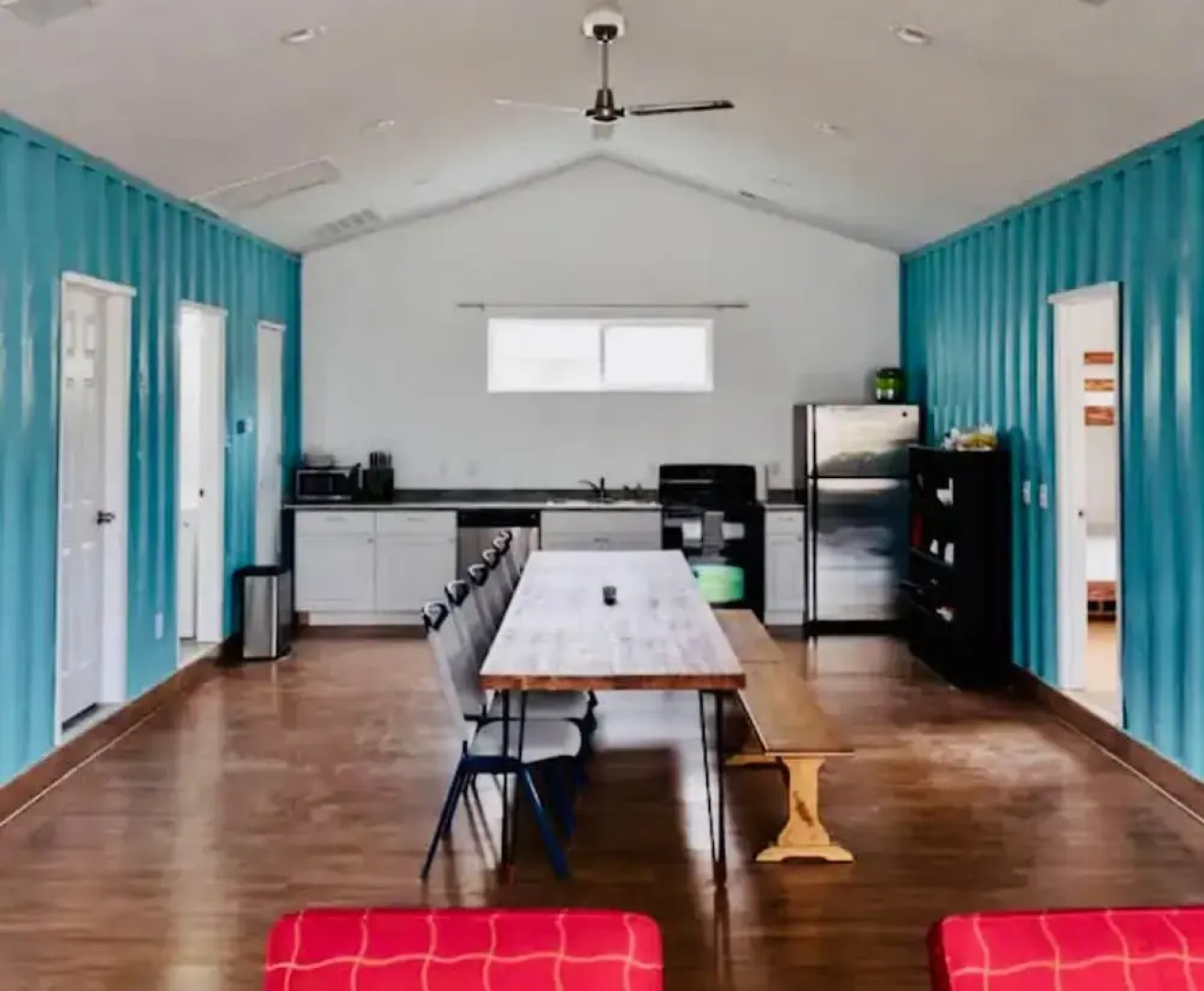 Atomic Container Home by Utah Vacation Home